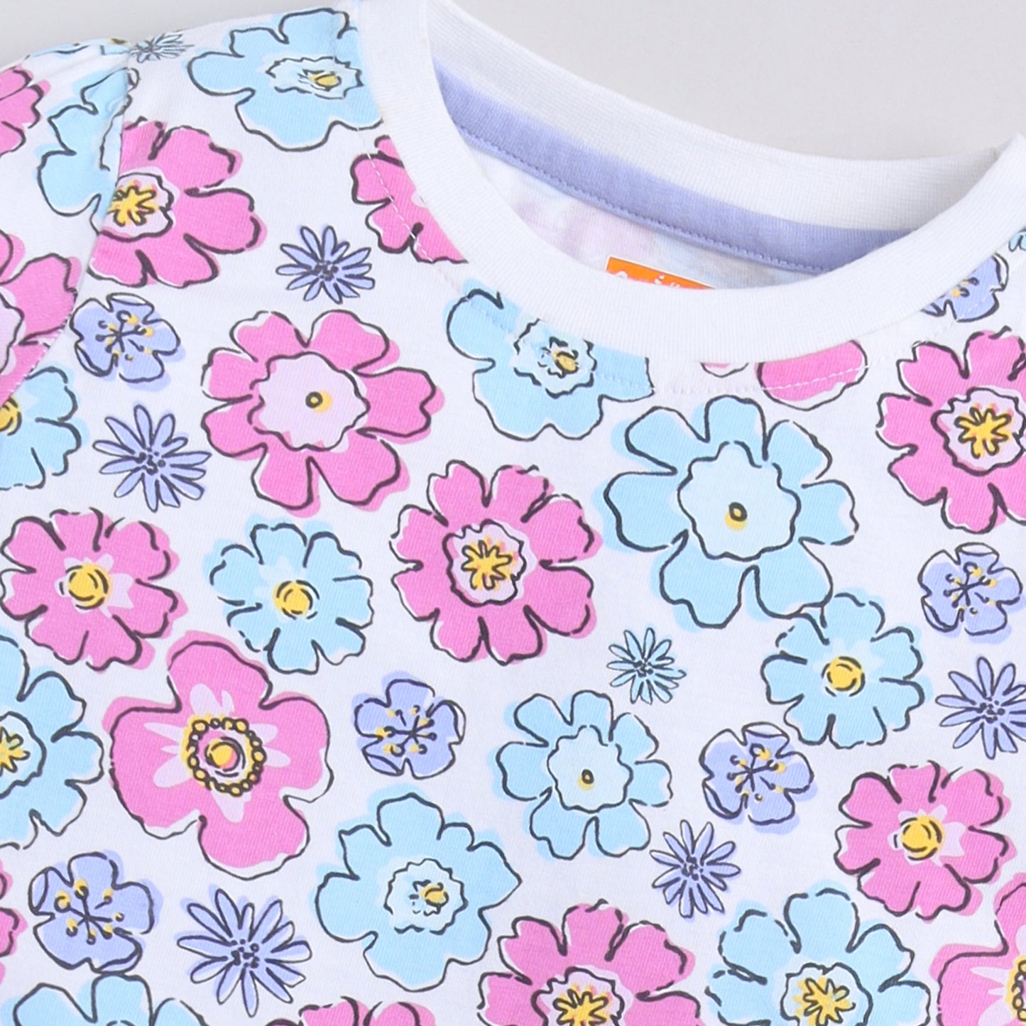 Flower Print Full-Sleeves Nightsuit
