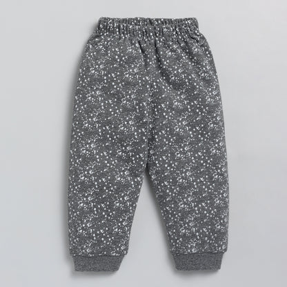 Giraffe Print Hooded Sweat Shirt with Joggers