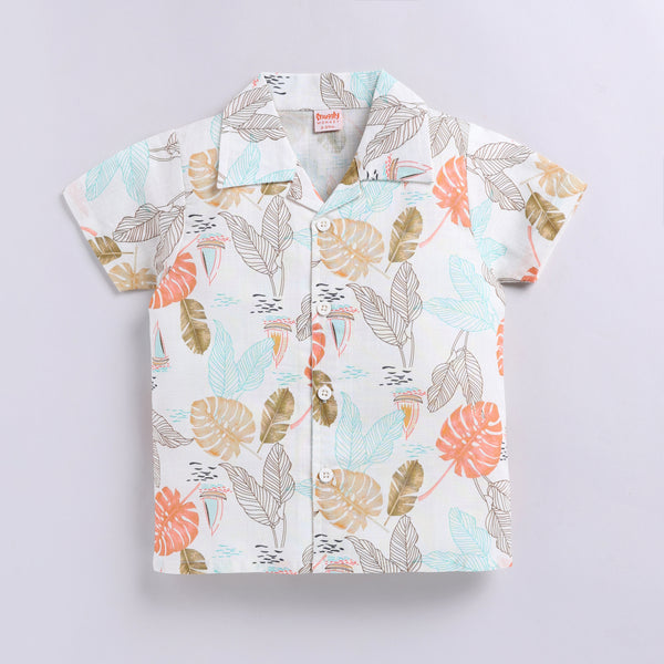 Leaf print shirt with solid shorts